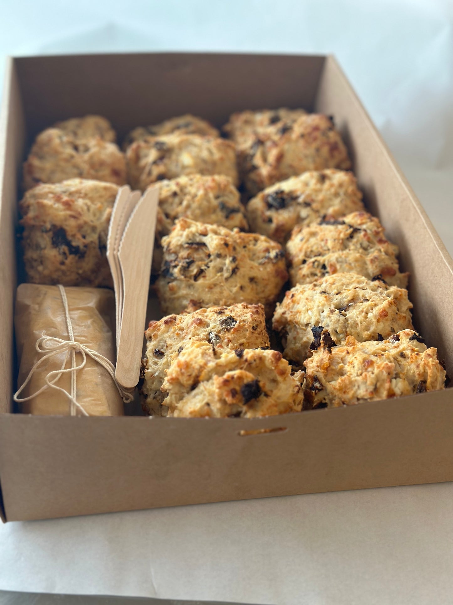 Sundried Tomatoes Scones, Herbal Butter