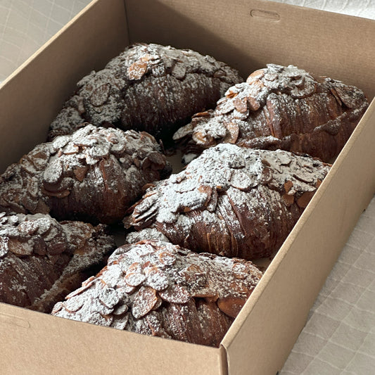 Almond Croissant- 6pck